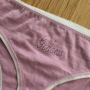 NWT Vintage Y2K Thong Pink Lilac Glitter Goddess Panties Underwear size M 7-8